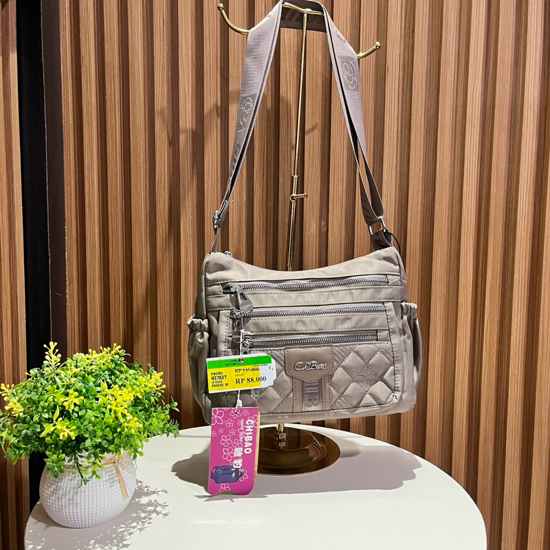 Tas Slempang Wanita Chibao Terlaris