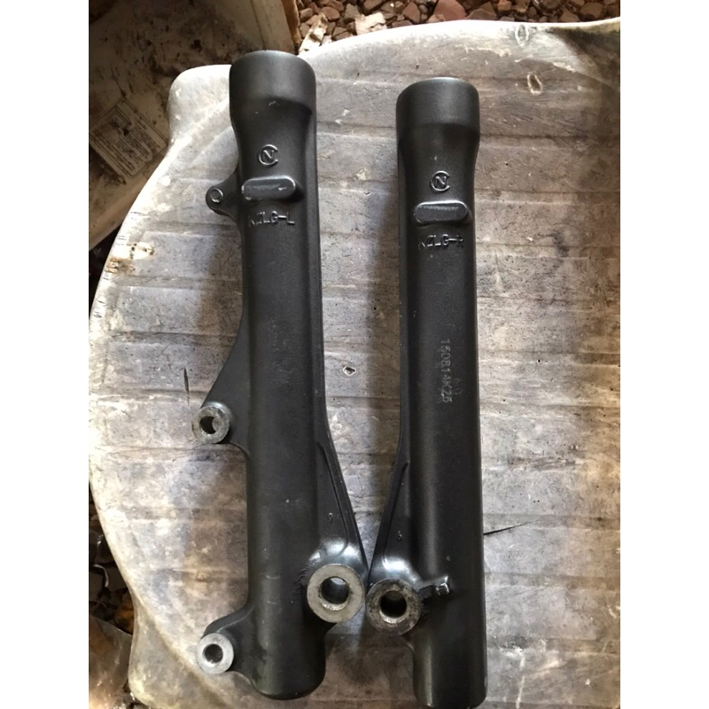 bottom shock depan honda scoopy original