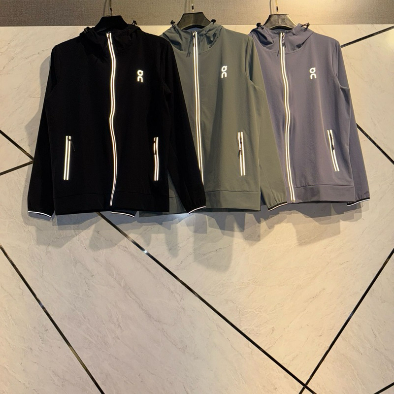 ON reflective jacket