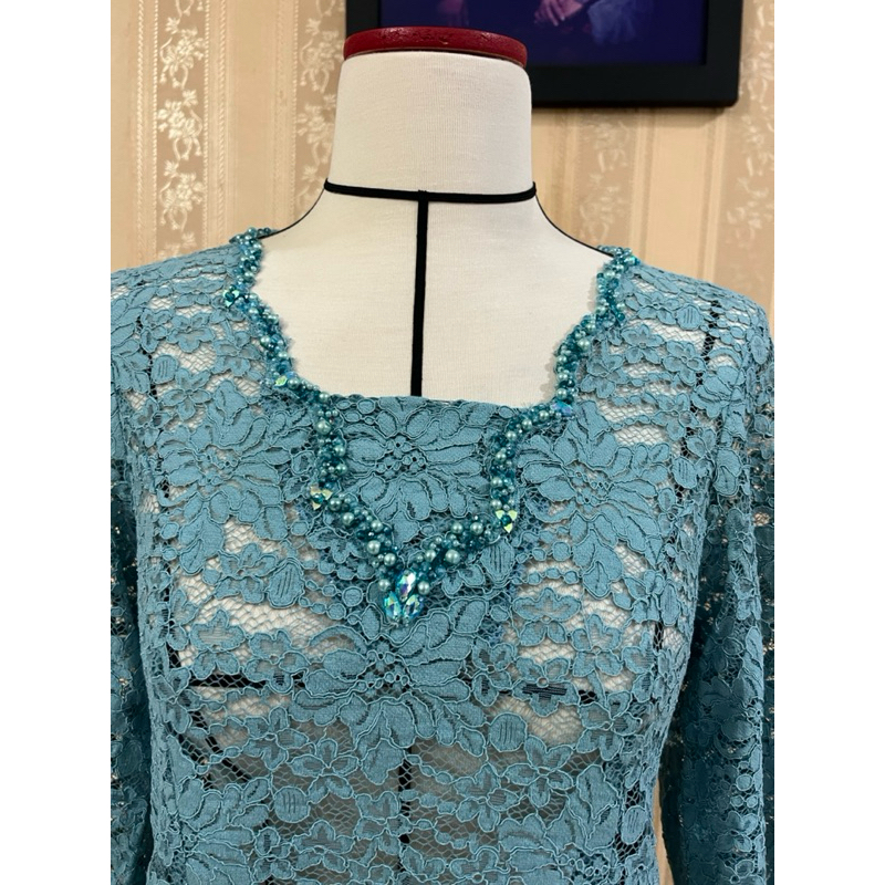 Kebaya Biru muda