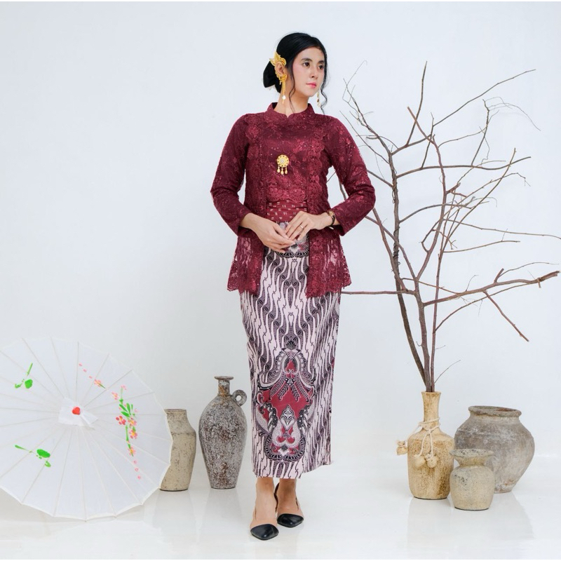 KEBAYA MODERN PREMIUM KUTU BARU BATIK