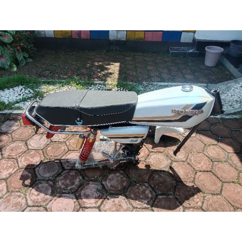 Body set rangka GL100 rangka ori belungan kecil