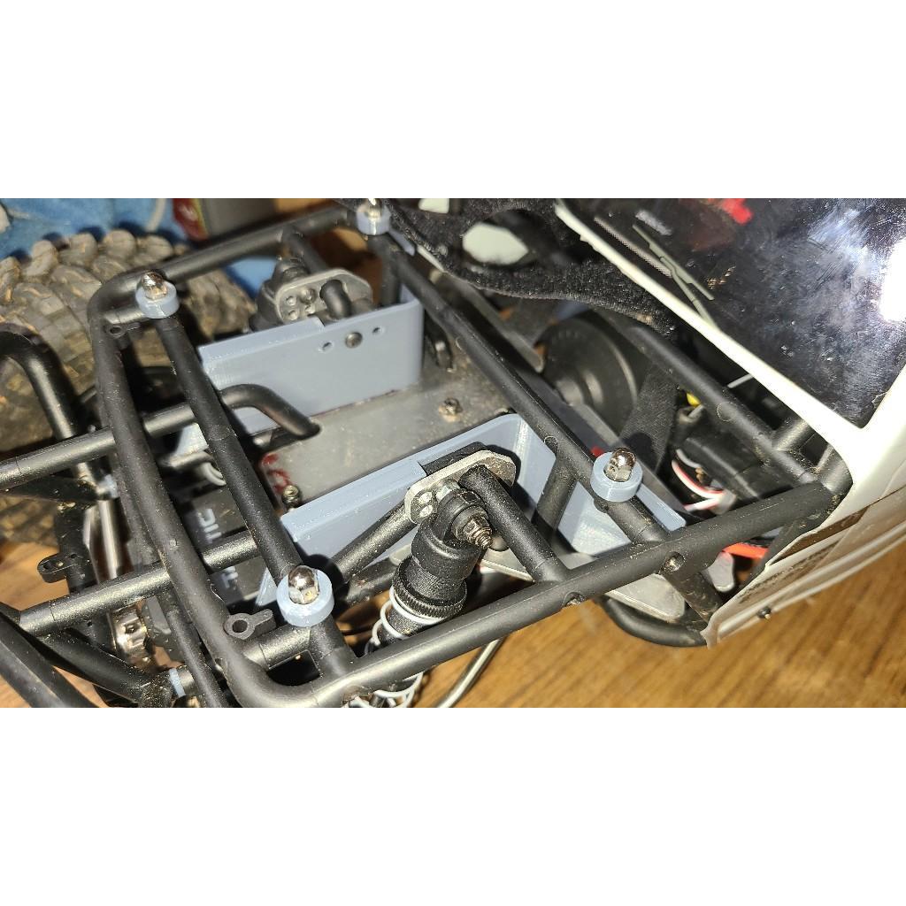 Front inner fender for Axial Wraith. Fender dalam depan untuk RC Car Mobil Mobilan Remote Control Ax