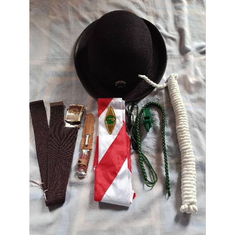 atribut pramuka lengkap putri sd kelas 1-6