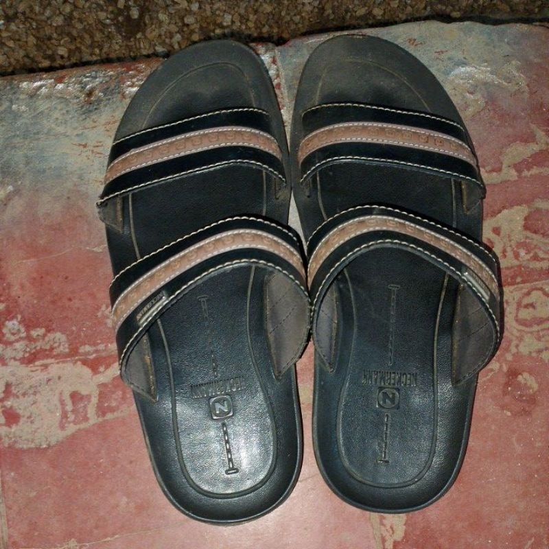 Sandal Nekermen Versi lama