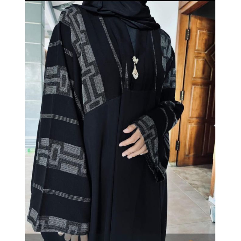 abaya kaftan hikmat silver