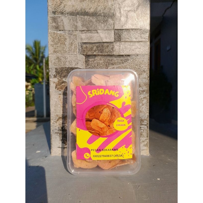 

KRIPIK PISANG STROBERI 225gr