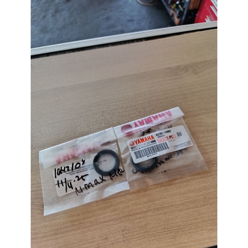 Yamaha - Sil as Kruk kiri - Nmax new -93102-24802