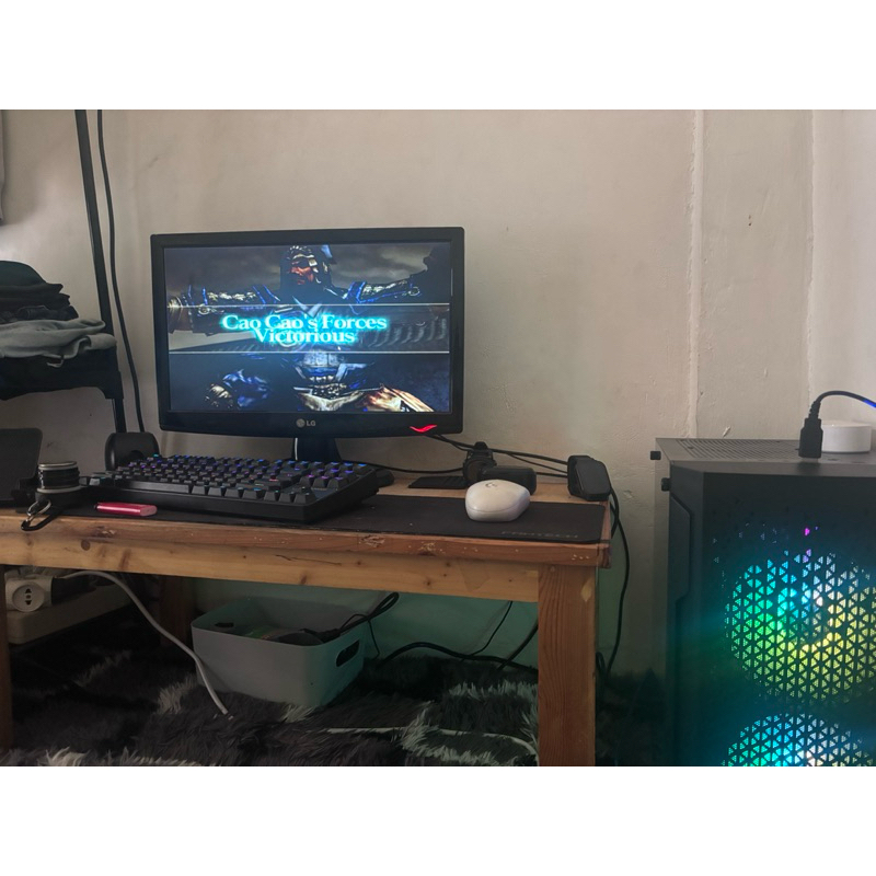 LG Flatron W1943C 19inch