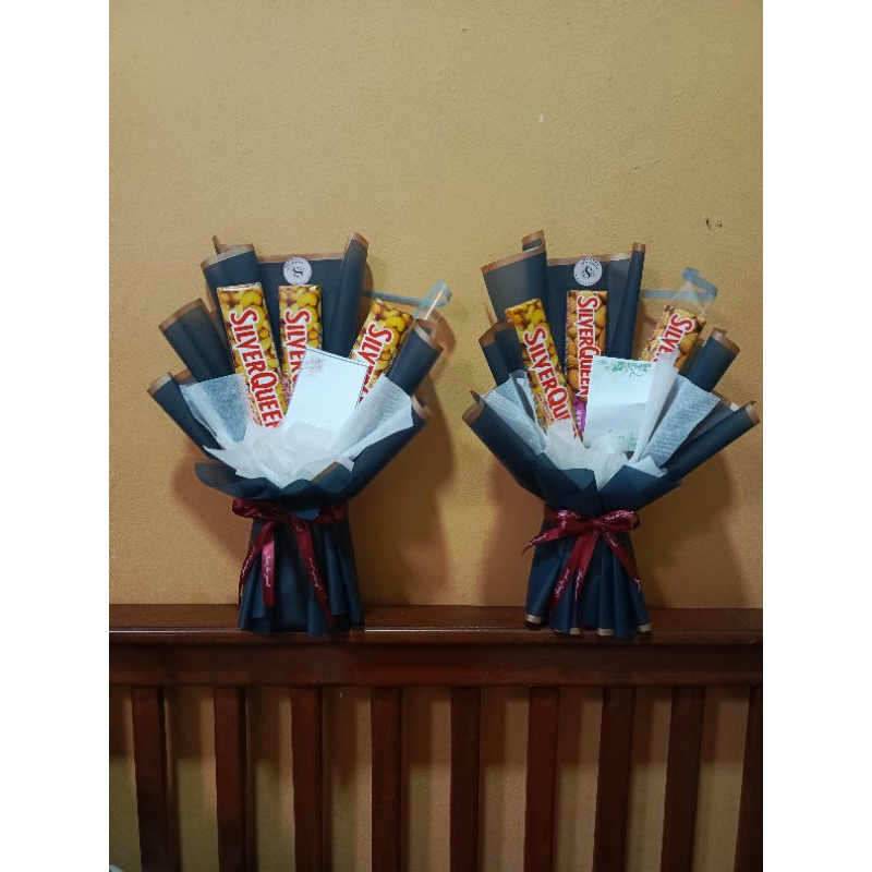 

Buket coklat silverqueen