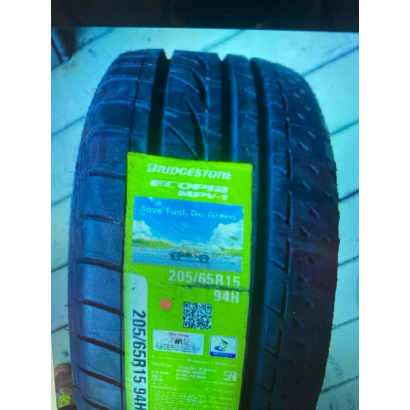 Ban Luar Bridgestone Ecopia MPV-1 205/65 R15