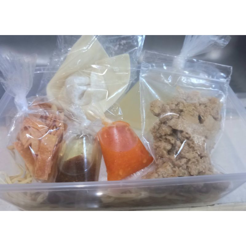 

PANGSIT MIE AYAM HALAL - FROZEN FOOD ENAK MANTUL PANGSIT MIE AYAM JAKARTA PRAKTIS FESTIVAL FOOD