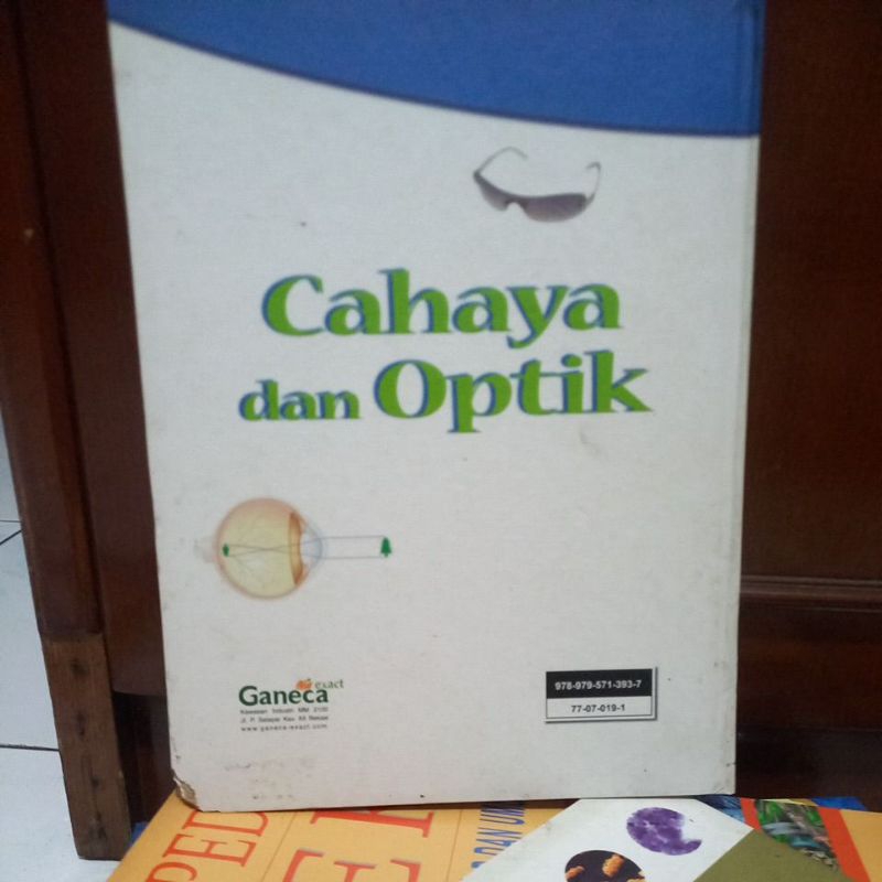 Cahaya dan Optik