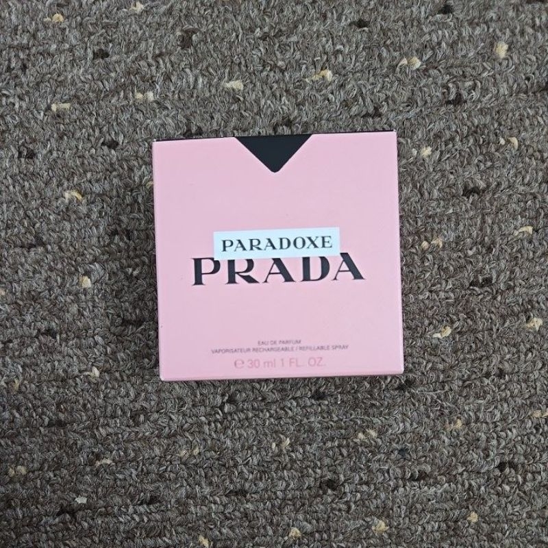 PRADA PARADOXE