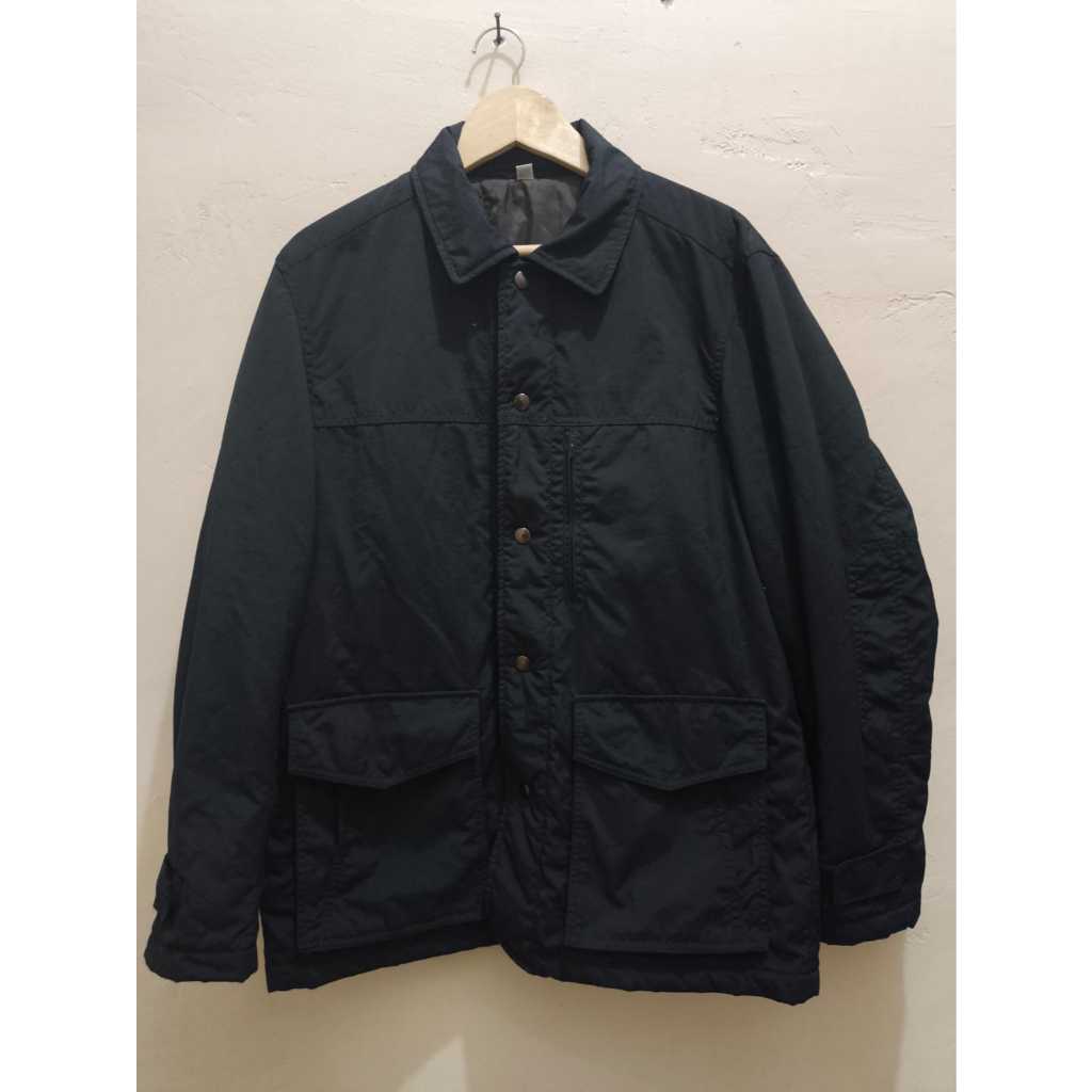 JAKET UNIQLO PARKA HITAM SECOND/PRELOVED