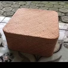 Box pandan ukuran luar 23x33x15 cm