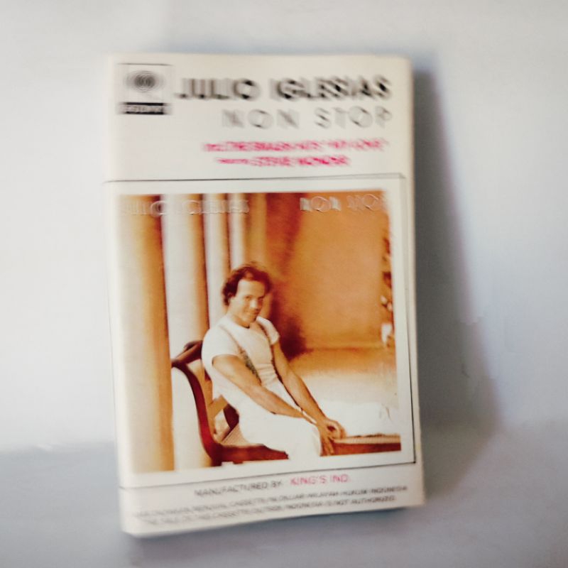 Kaset Julio Iglesias Non Stop