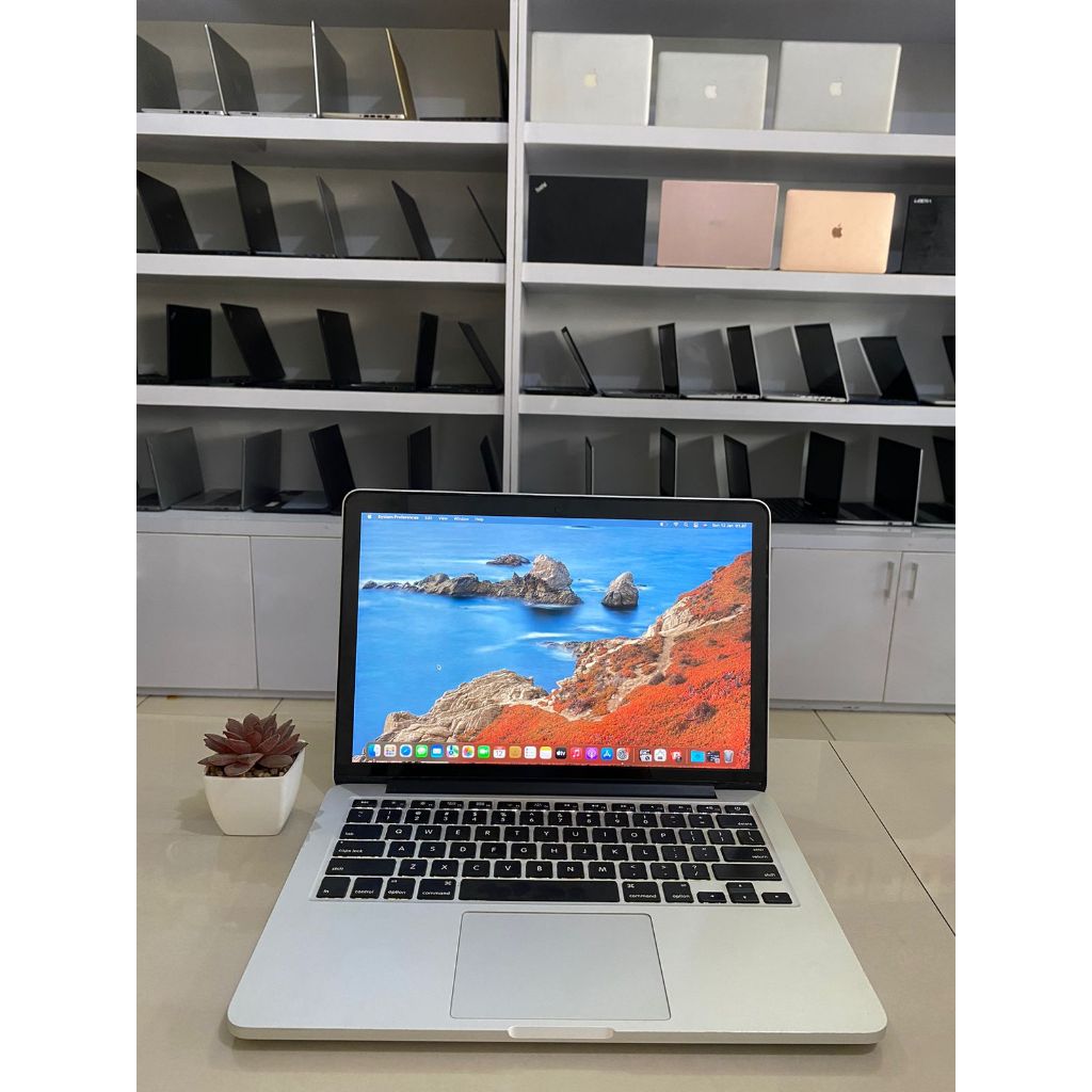 MACBOOK PRO RETINA 2015INTEL CORE I5 RAM 8GB SSD 128 GB