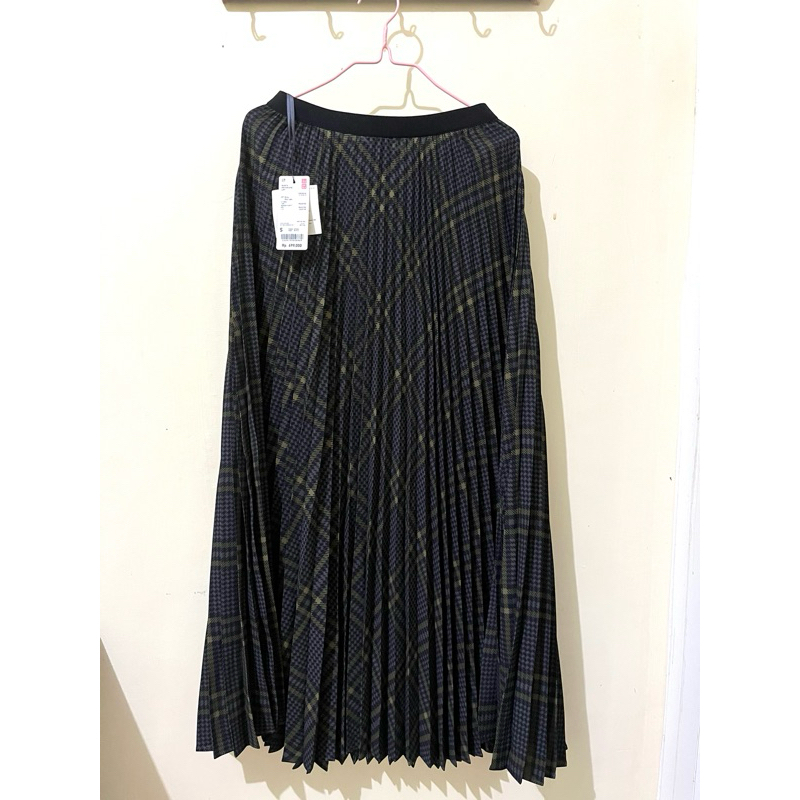 Rok Plisket Uniqlo C