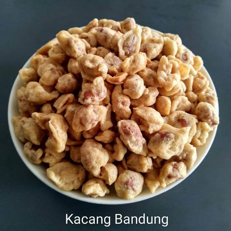 

Camilan Kacang Bandung Spesial 200 gram