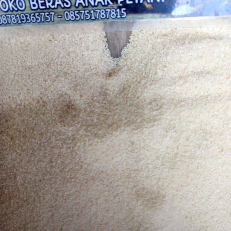 Beras Menir Pecahan Patahan Sisa Saringan Beras Kepala Bubur Pakan Ayam 1 liter