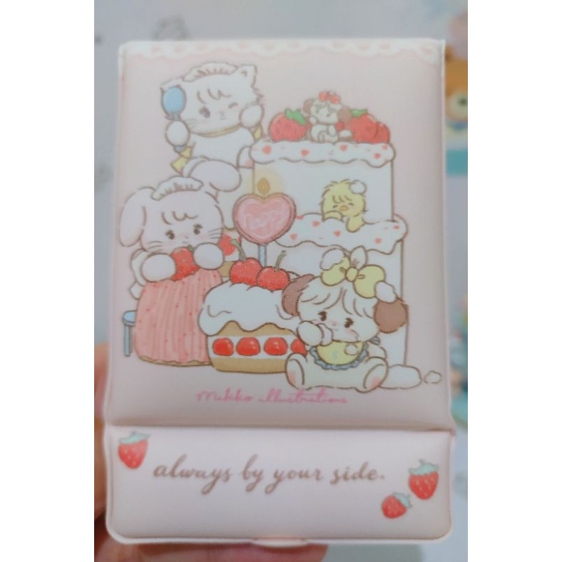 

Notebook Cermin Mikko Pink