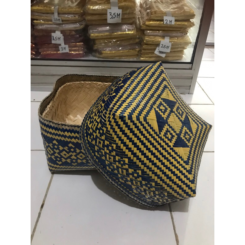 Keben / Sokasi bali bahan kulit bambu berlapis uk.25cm