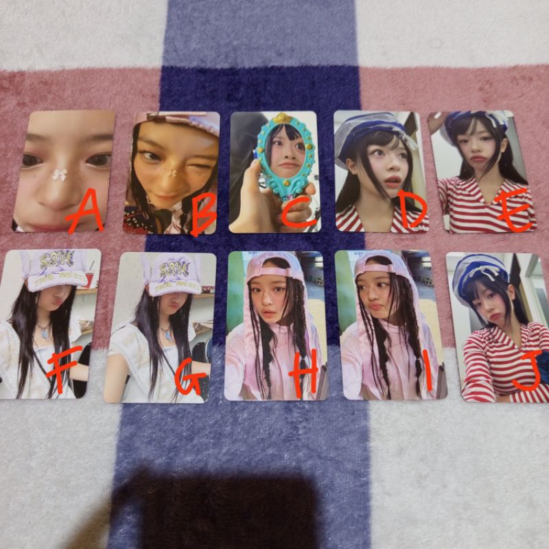 Photocard Official Hanni Season greetings 2025 NewJeans Njz MHDHH, Hanni zoom, Hanni wink, Hanni kac