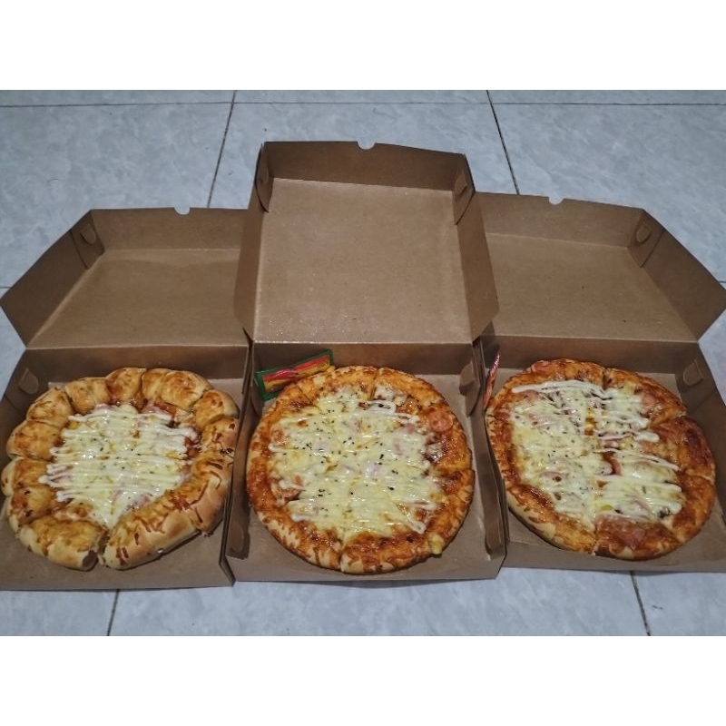 

Pizza mozarella homemade