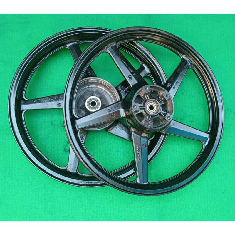 SEPASANG PELEK VIXION OLD