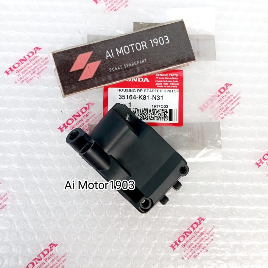 RUMAH GAS STATER HOLDER TUTUP STARTER SAKLAR KANAN BEAT 35164-K81-N31