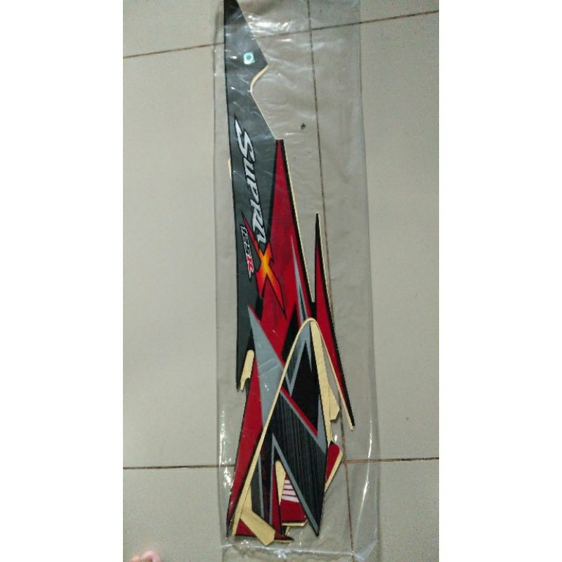 striping Supra x 2010