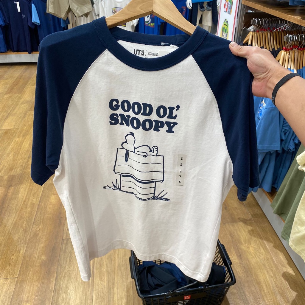 Jastip. Tshirt Uniqlo X Peanuts (MAN)