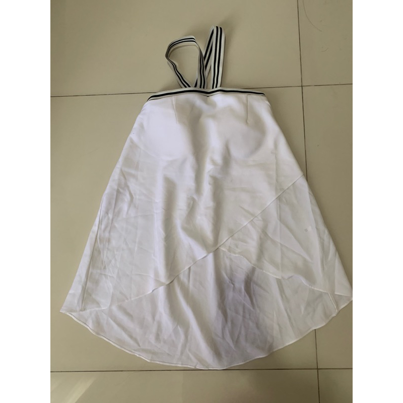 preloved dalaman putih