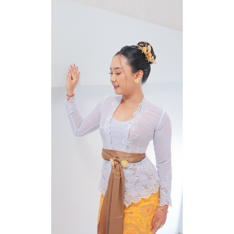 KEBAYA BALI NEIRA RORYU PAYET EXCLUSIVE SERIES