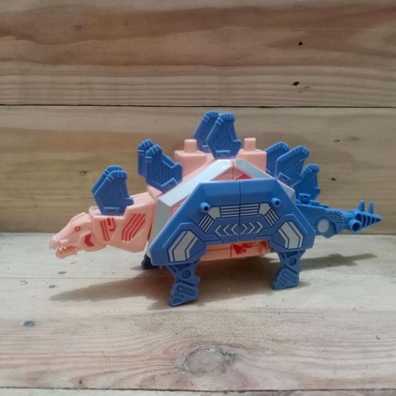 figure robot dinosaurus stegosaurus megazord dinobot super sentai