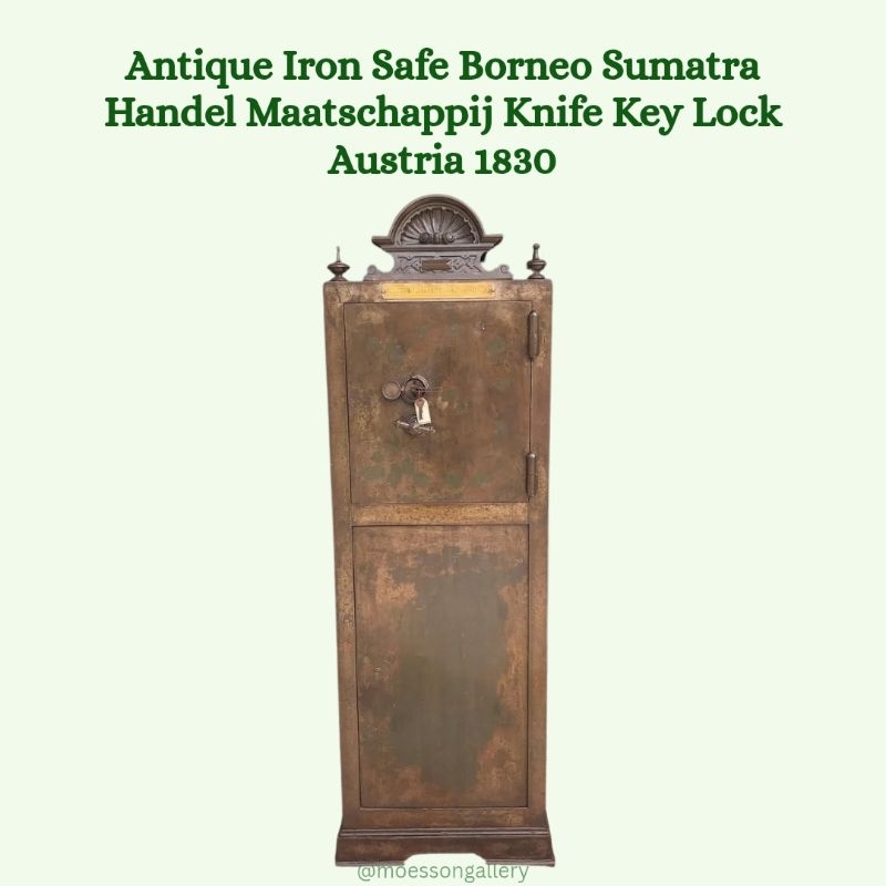 Brankas Besi Borneo Sumatera Handel Maatschappij Knife Key Lock Kunci Pisau Austria 1830 Antik Kuno