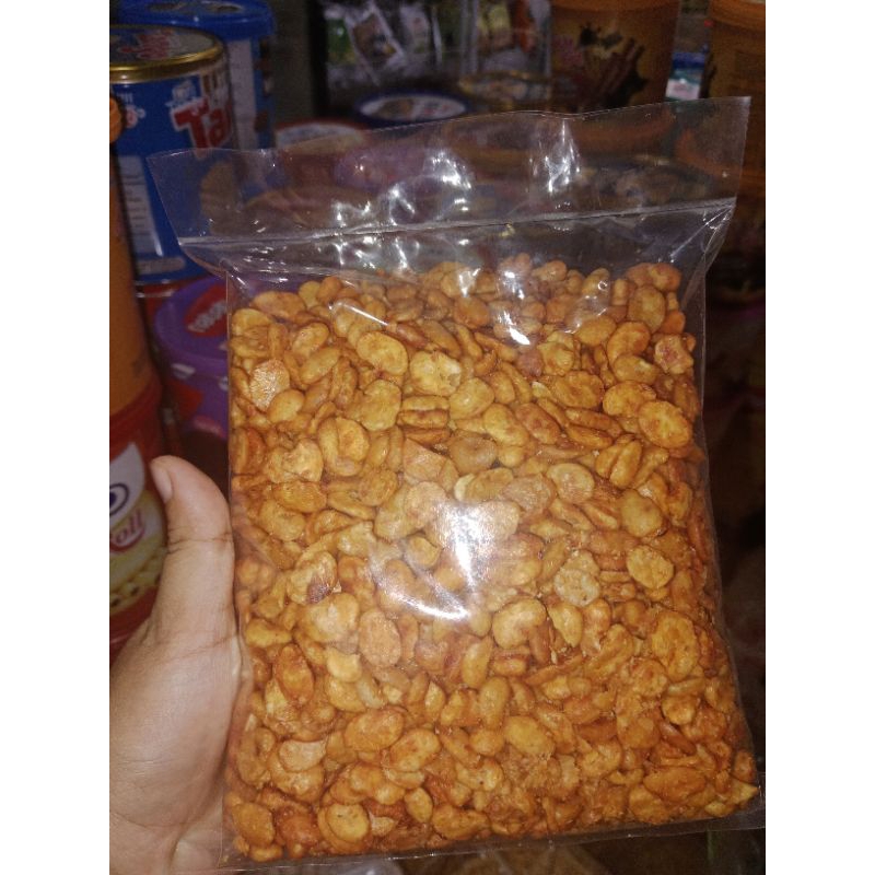 

kacang koro / koro asin / koro balado / kaang jaipong / kacang koro kupas / kacang koro 500gr