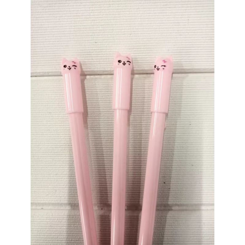 

pena karakter kucing