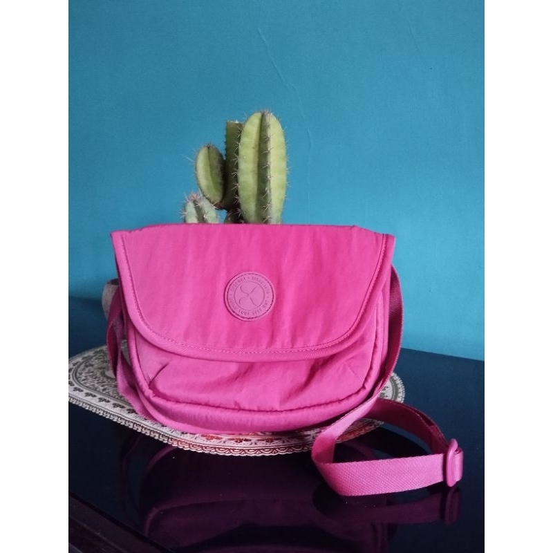 preloved Exsport happy Go Sling Bag