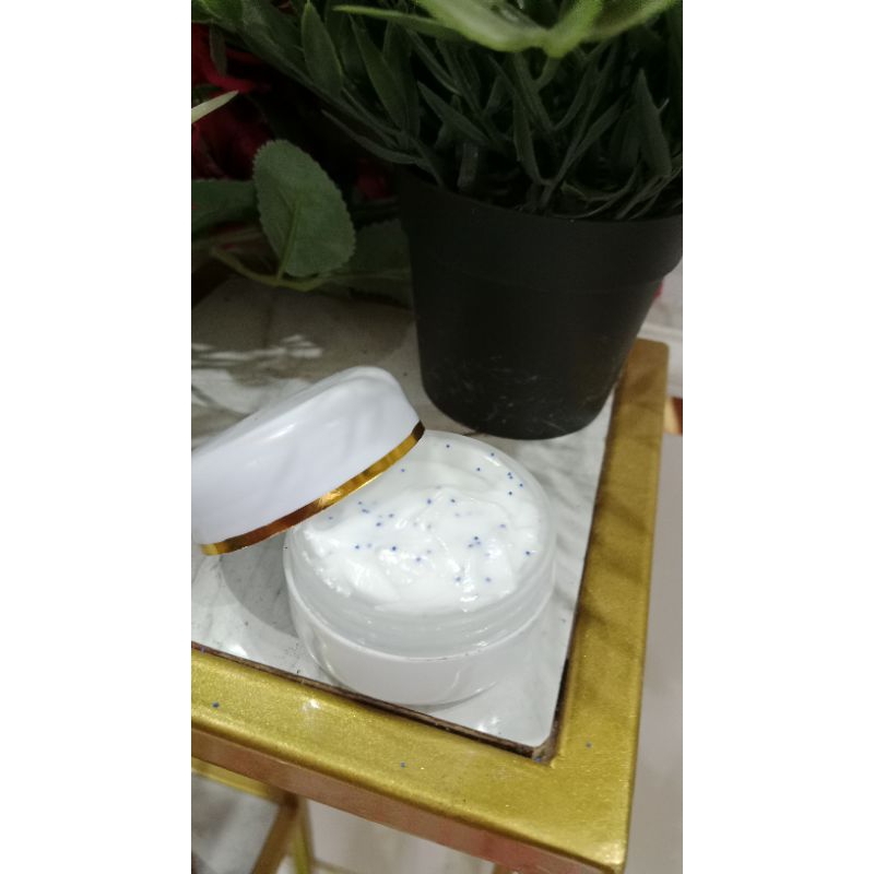 Aha whitening booster 60g