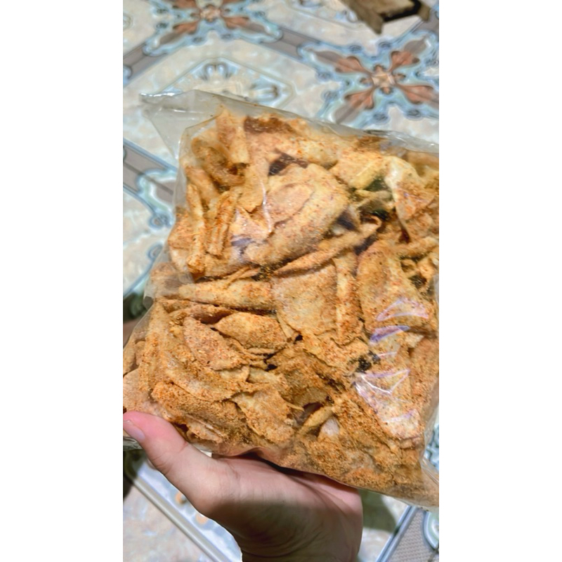 

keripik singkong pedas asin gurih