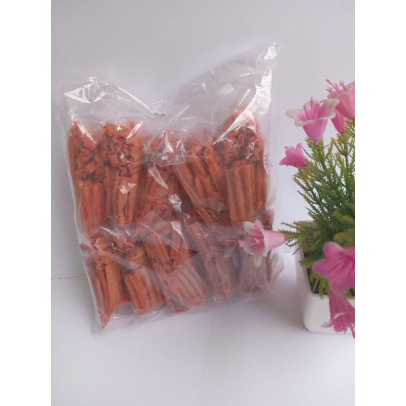 

kripik kentang pedas manis isi 10pcs/pak