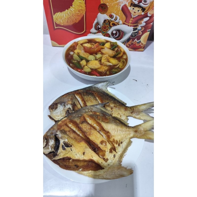 

Ikan bawal putih asem manis ala masakan kalimantan