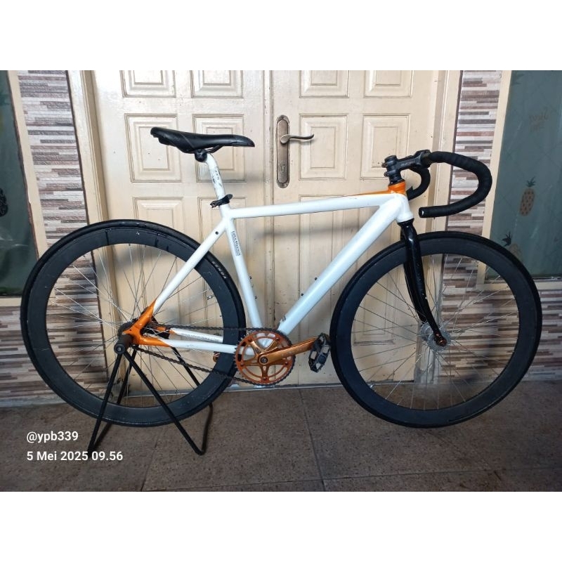 Fullbike Fixie united Evo spesial edition second murah