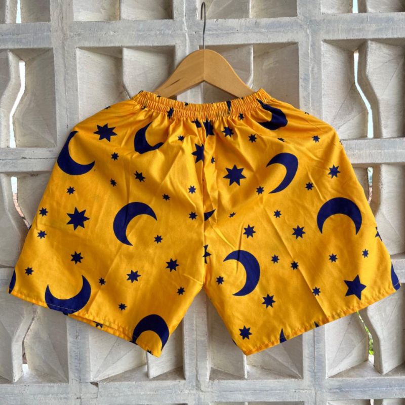 celana kolor boxer motif bulan bintang kuning