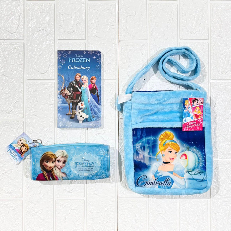 

BUNDLING 3 ITEM | BIRU | Tas + Diary + Kotak Pensil