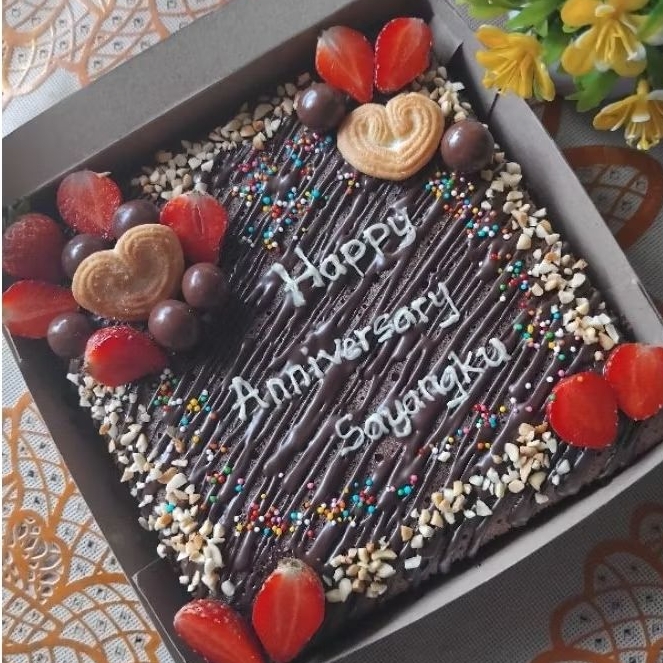 Brownies Anniversarry Stroberi/Kado Anniversarry/Kue Ultah Kekinian/Brownies Ultah/Brownies Coklat/B
