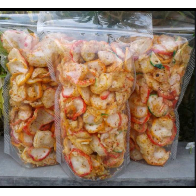 

kerupuk seblak - gurih, renyah, dan bikin nagih