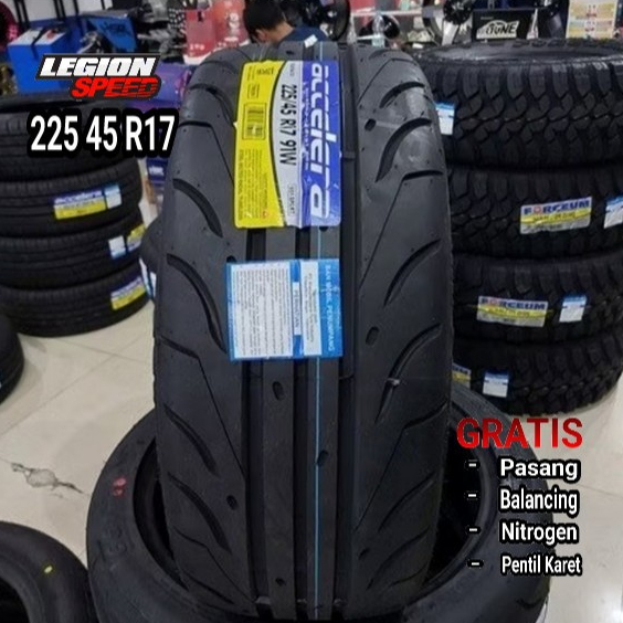 BAN MOBIL SEMI SLICK 225/45 R17 MERK ACCELERA 651 SPORT